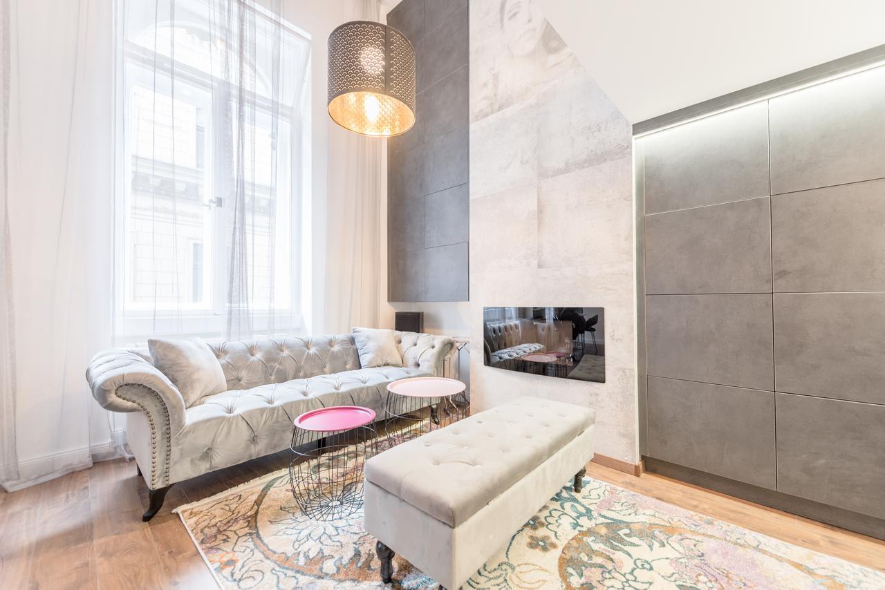 Apartment In Andrassy Avenue Budapest Exteriör bild